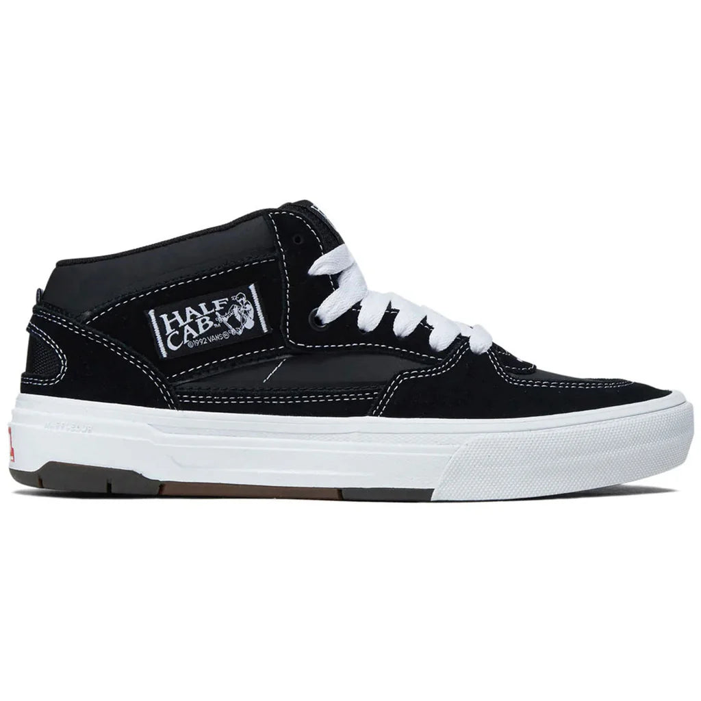 VANS - SKATE HALF CAB WAFFLECUP SHOES BLACK/WHITE