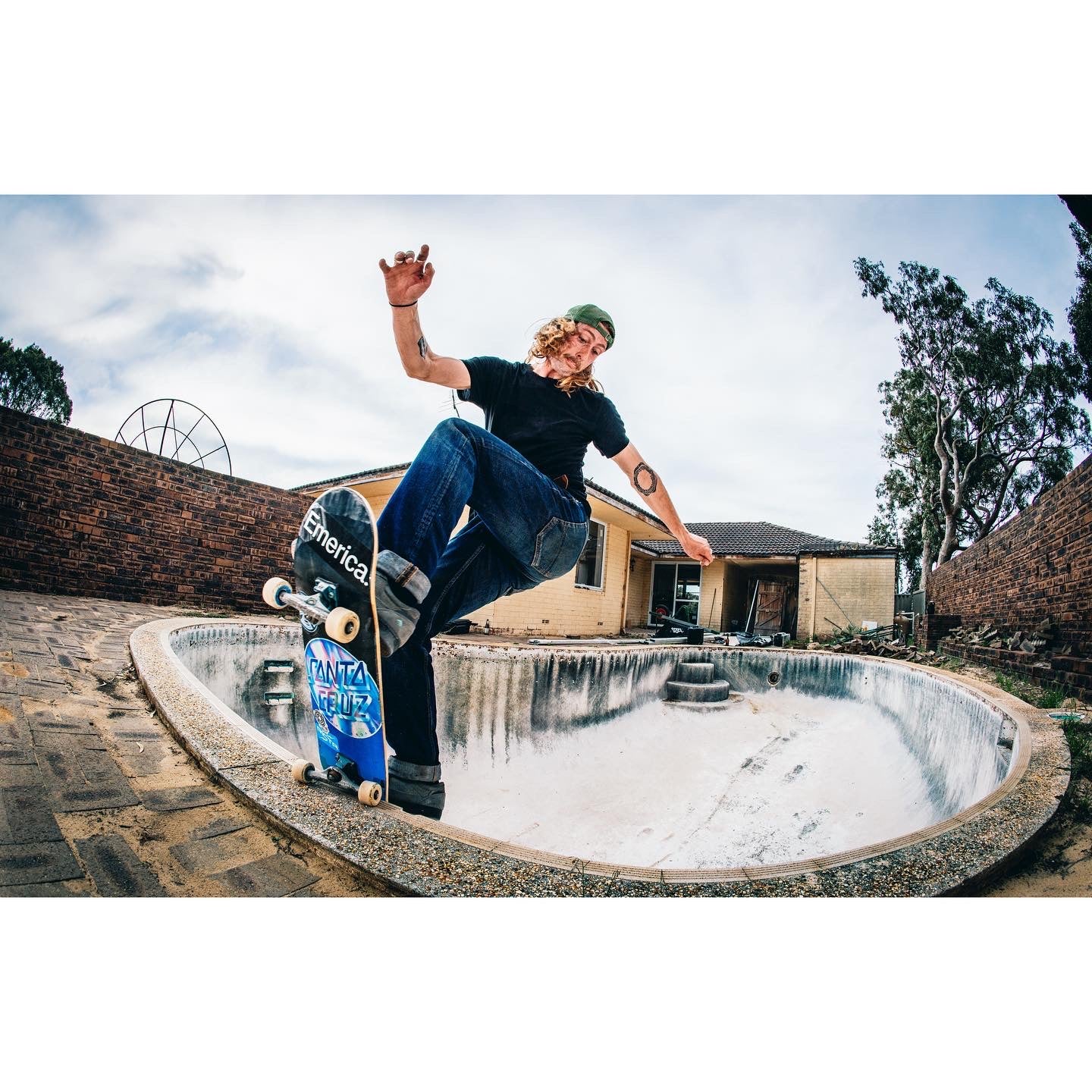 Brendon Cross - FS Blunt at Chook Pool