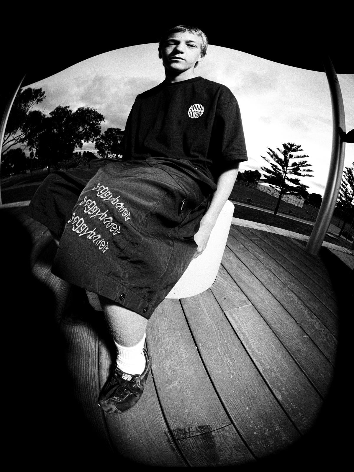 SOGGYBONES TRI SHADE SKATE SHORT