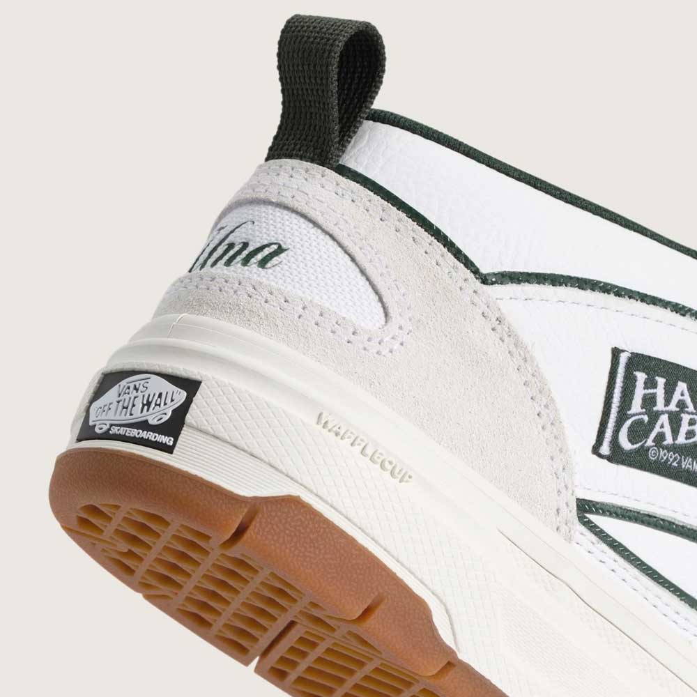 VANS - UNA SKATE HALF CAB WAFFLECUP SHOES WHITE /GUM